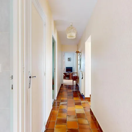 2 Bedroom Beautiful In