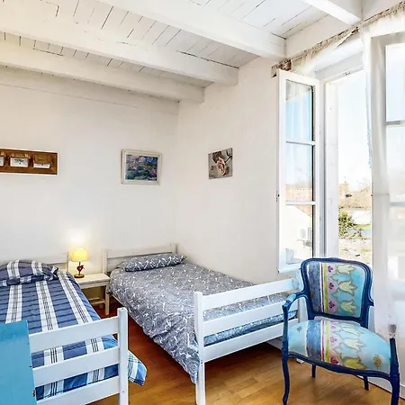 2 Bedroom Cozy In *
